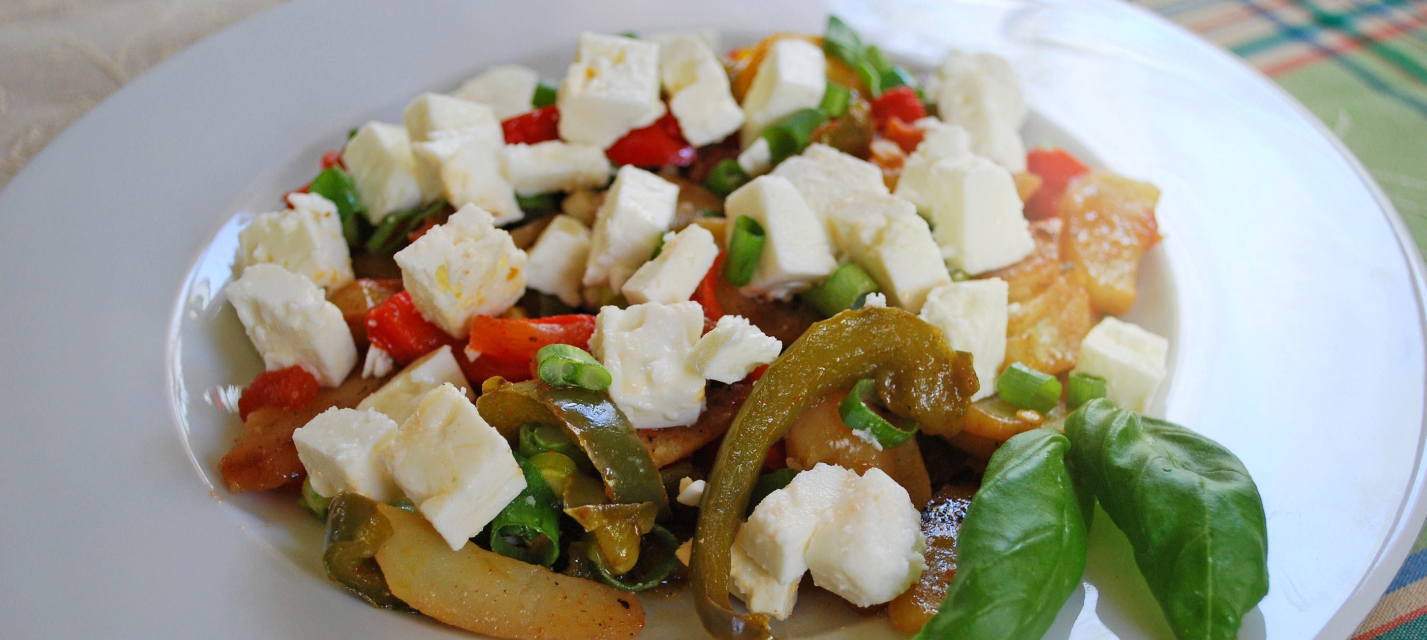 Griechische Gemüsepfanne mit Feta | Knuspr-Küche