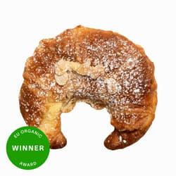 Joseph Brot Bio Mandel Croissant