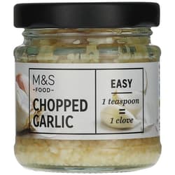 Marks & Spencer Gehackter Knoblauch