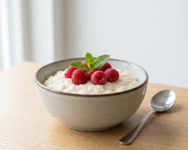 Creamy Rice Pudding with Raspberries