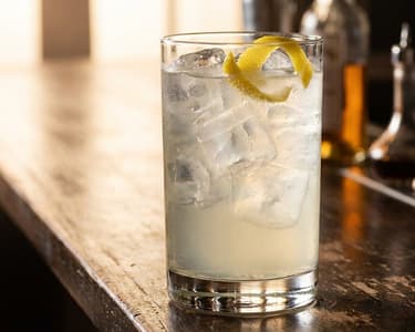 Johnnie Walker Elderflower Highball