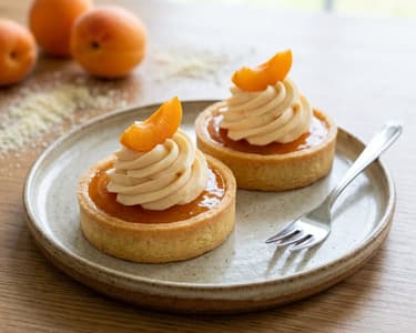 Aprikosen-Tartelettes mit Vanillecreme