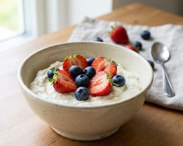 Quarkcreme mit Früchten