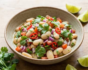 Peruvian White Bean Salad (Ensalada de pallares)