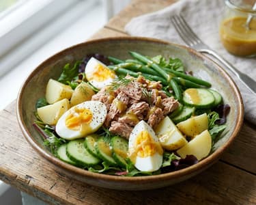 Tuna Salad with Egg and Potatoes