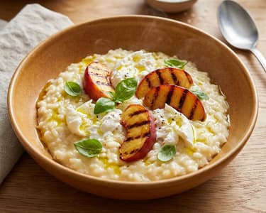 Cremiges Zitronen-Risotto mit gegrillter Nektarine
