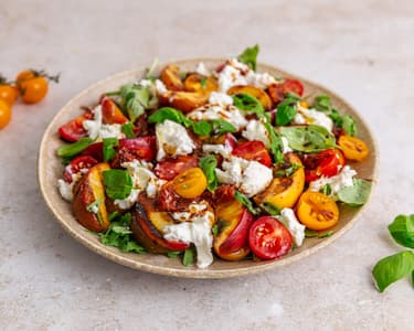 Salad with Grilled Peaches and Burrata