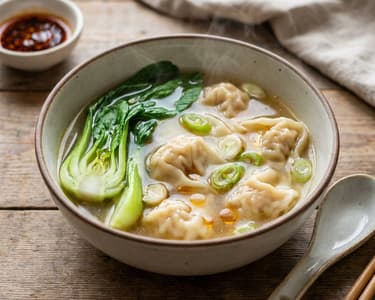 Klassische Wan-Tan-Suppe | Aromatisch & Frisch