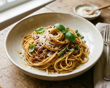 Spaghetti with Caramelized Shallots
