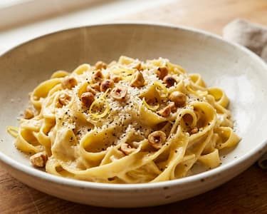 Tagliatelle mit Blumenkohl-Creme | Samtige Herbst-Pasta