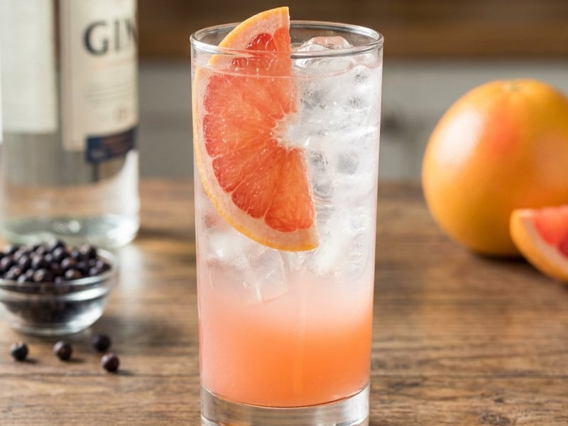 Grapefruit Gin & Tonic
