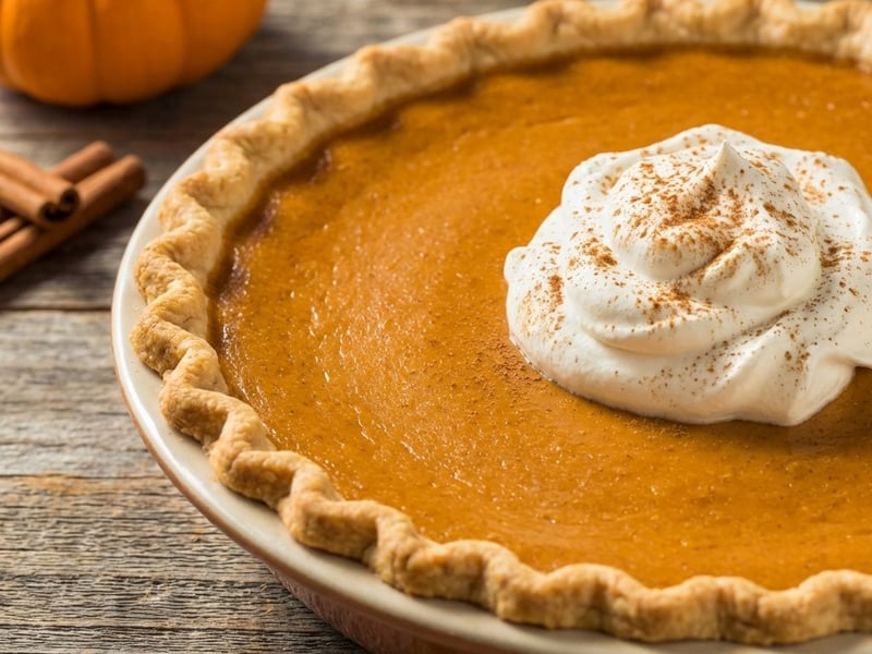 Classic Pumpkin Pie | Autumnal Delight