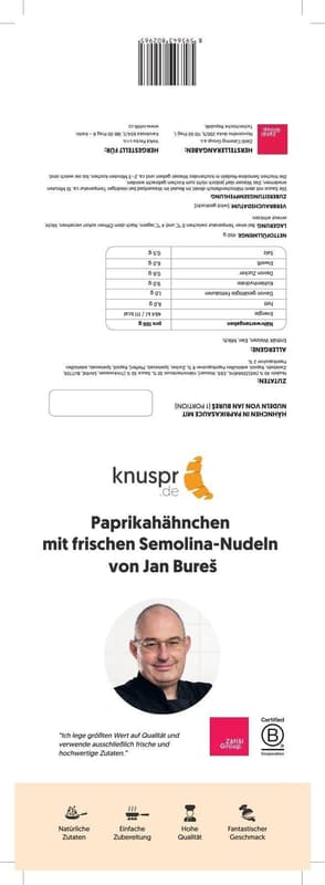 Paprikahähnchen mit frischen Hartweizengrießnudeln