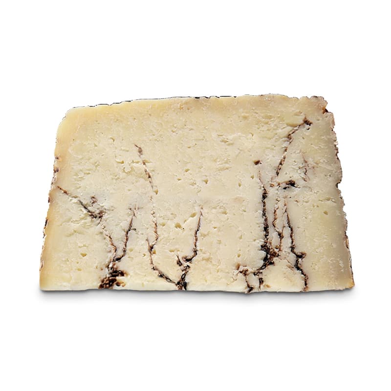 Moliterno Pecorino mit Trüffeln