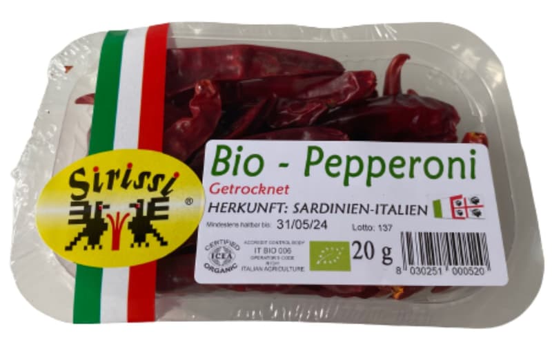 Organic dried chillies