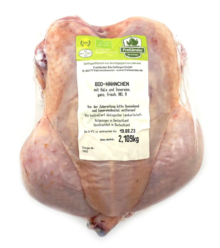 Whole Chicken, with neck and giblets, fresh, single unit, ~ 1,8 kg vac sealed