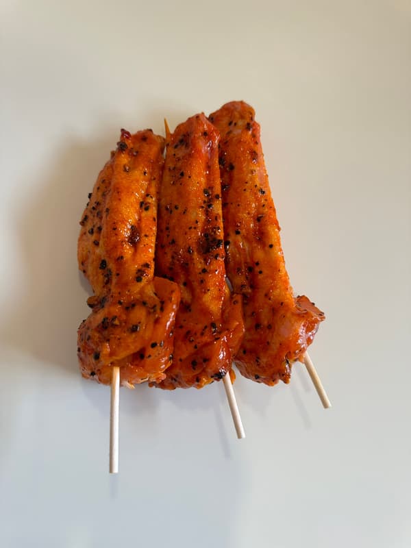 Hä. Wing skewer marinated Alabama
