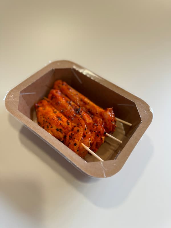 Hä. Wing skewer marinated Alabama