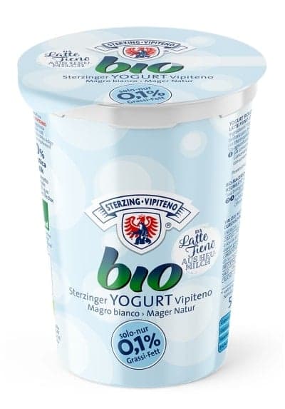 Sterzing ORGANIC skimmed milk yogurt made from hay milk