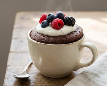 Schokoladen-Mug-Cake | Fluffiger Tassenkuchen