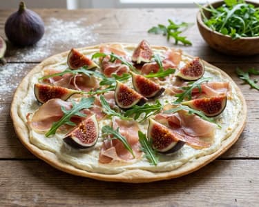 Flammkuchen with Fresh Figs | Crispy Delight