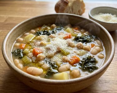 Klassische italienische Minestrone