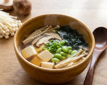 Okinawa Miso-Suppe