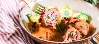 Gefüllte Rouladen mit Fenchel und Maronen