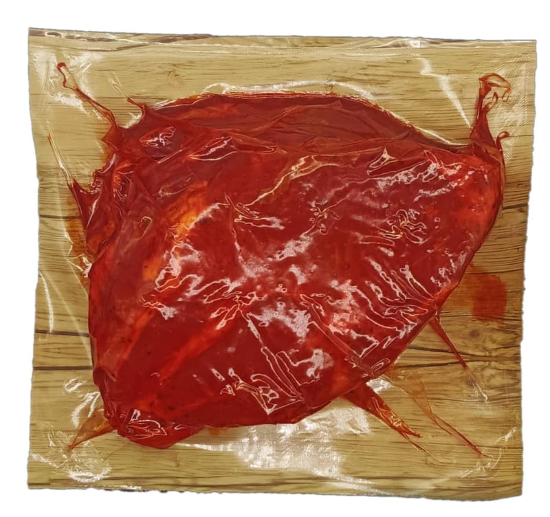 Mago Schweine-Nackensteaks in Marinade nach Puszta Art