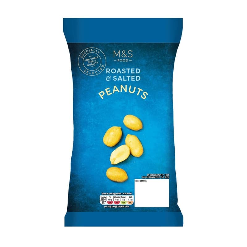 Marks & Spencer Geröstete und gesalzene Erdnüsse