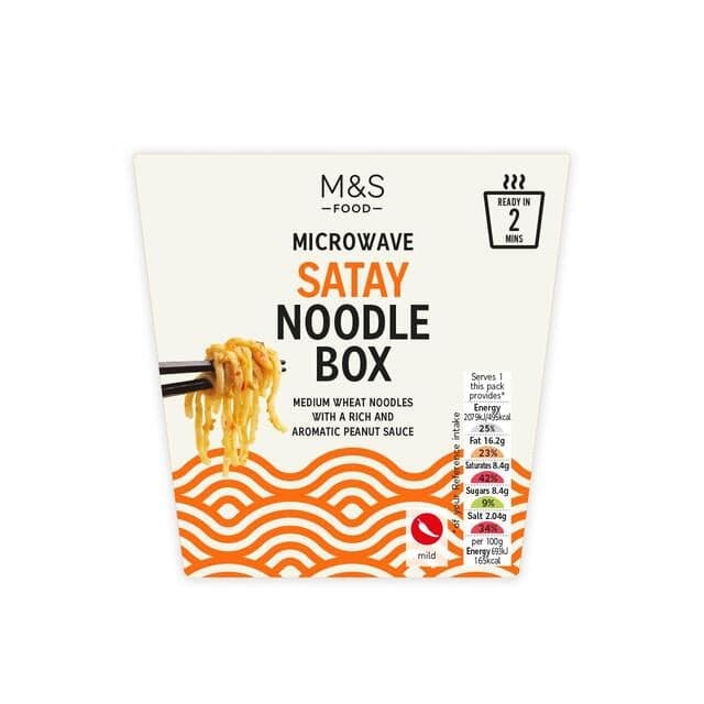 Marks & Spencer Weizennudeln mit Erdnuss-Satay-Sauce